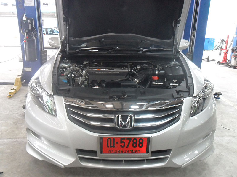 Honda Accord 03 V6null
